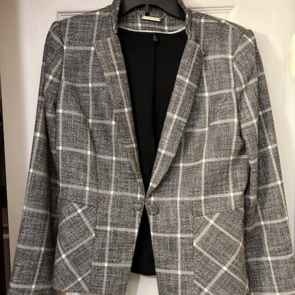 White House Black Market blazer